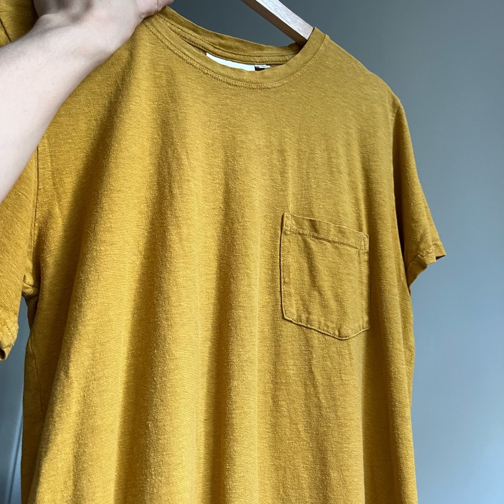 Jung Pocket Tee in Marigold (unisex)